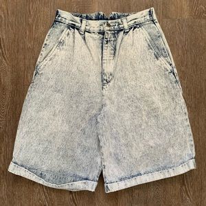 Vintage Mom Shorts Size 9/10